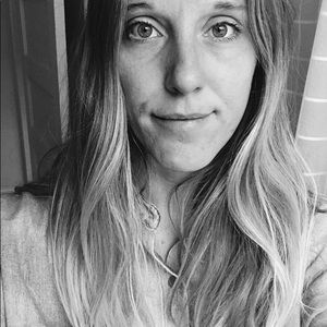 Meet your Posher, Genevieve